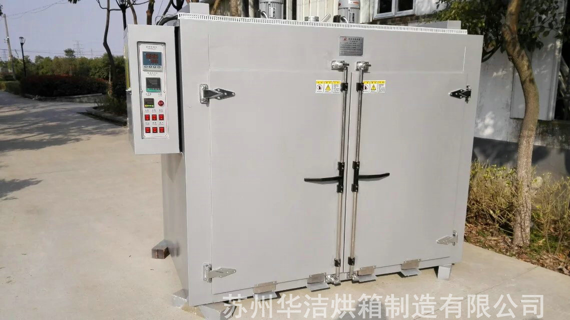 （汽车行业烘箱）“强大之所以强大”在于控温精度高